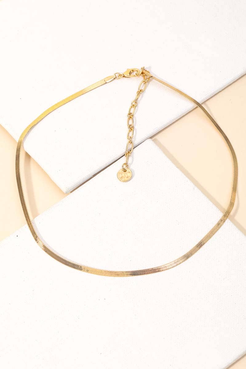Snake Chain Link Necklace: GOLD
