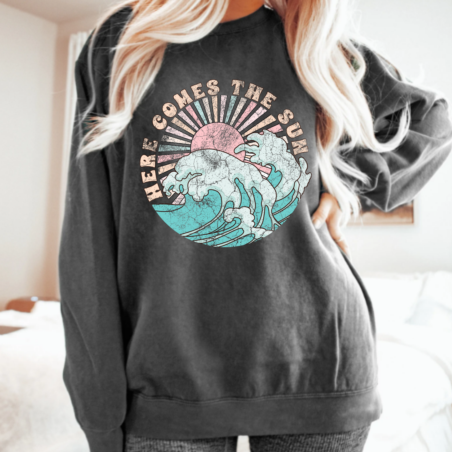 (shirt not included) Here Comes The Sun - Matte Clear Film Transfer