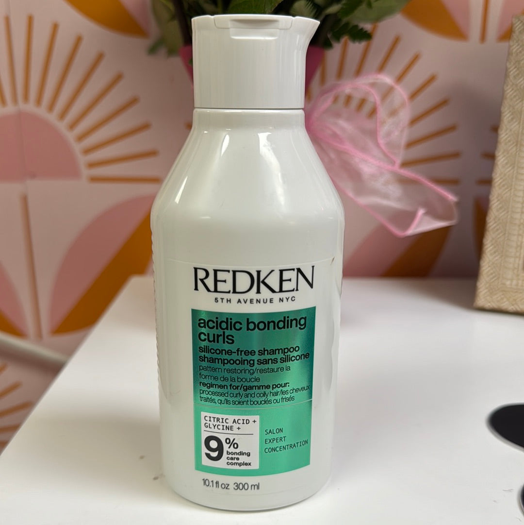 Redken Acidic Bonding Curls Shampoo