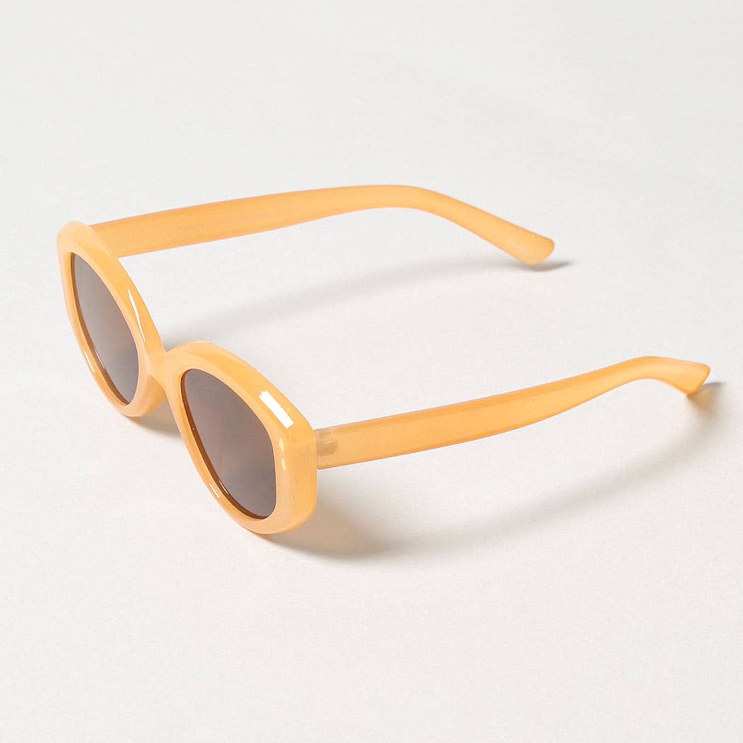Suzanne-Bold Round Frame Tinted Sunglasses
