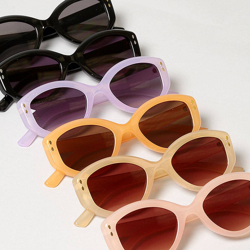 Suzanne-Bold Round Frame Tinted Sunglasses