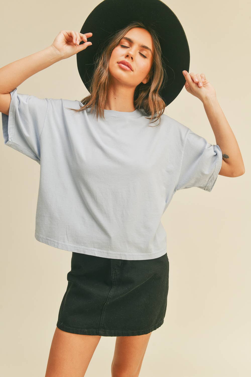 Blank Long Cropped T-Shirt