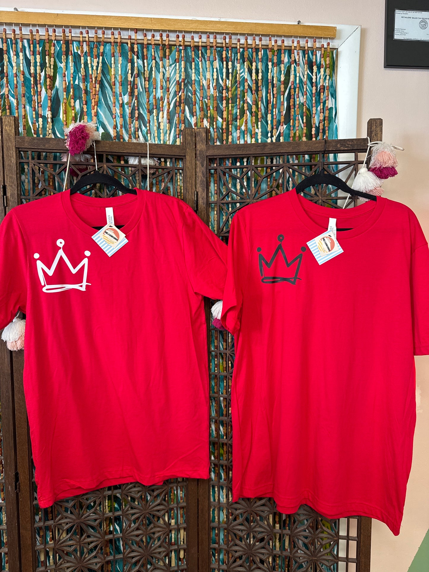 Jesus Is King-Graphic T Shirt