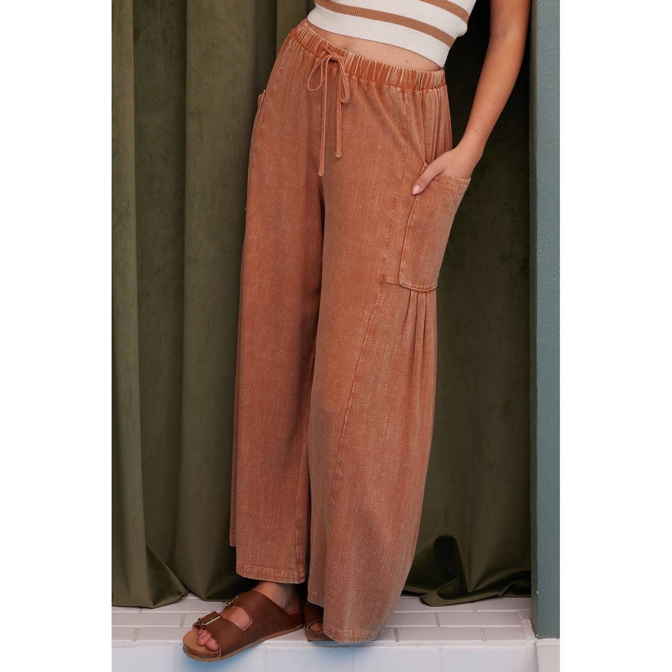 Carmella-Linen Mineral Washed Relaxed Pant