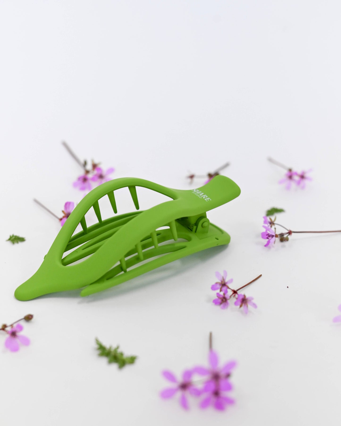Green Matte Wide Lay Fat Hair Clip