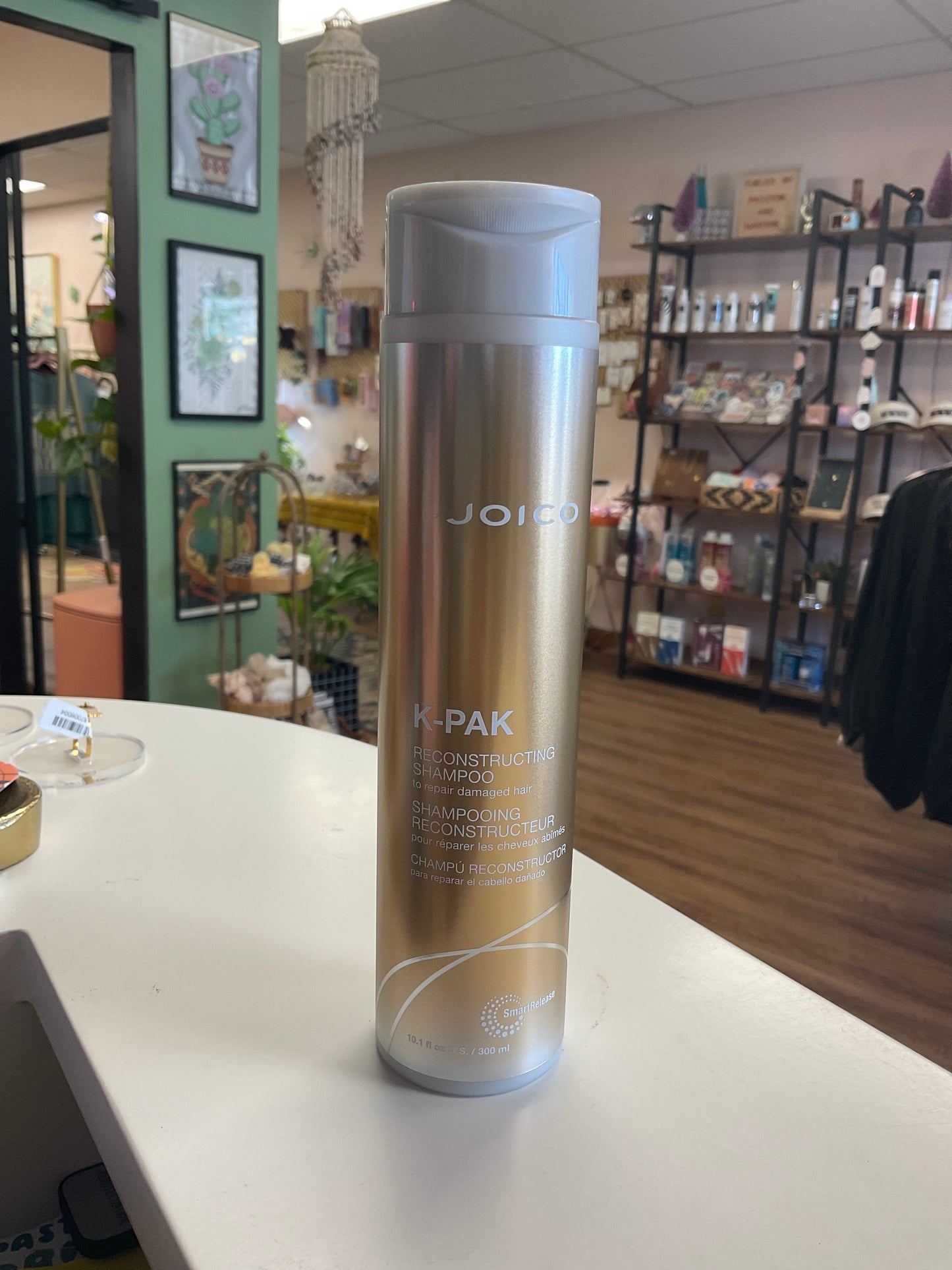 Joico reconstructing shampoo