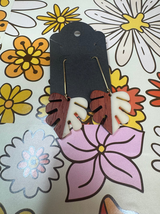 Danielle-Wooden Two Tone Monstera Leaf Dangle Earrings