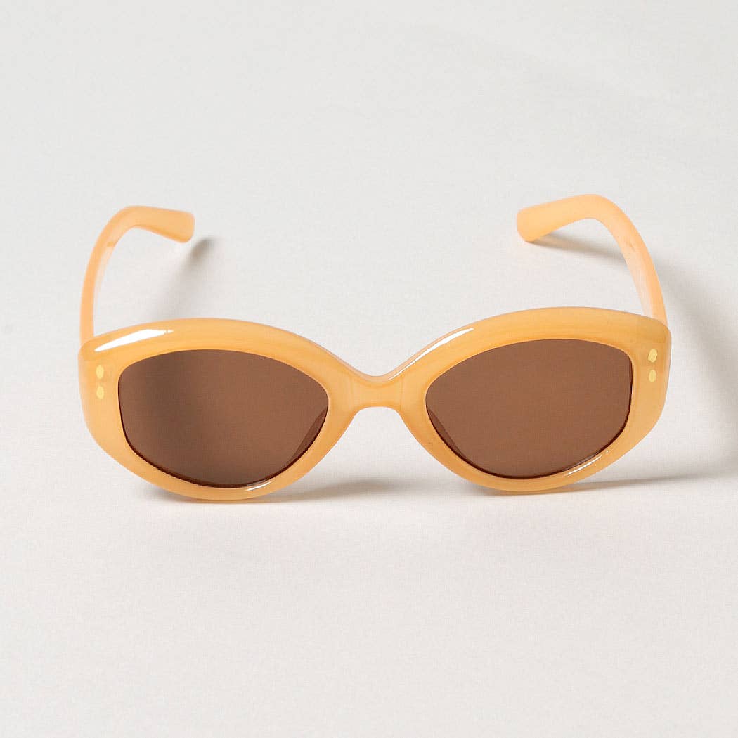 Suzanne-Bold Round Frame Tinted Sunglasses