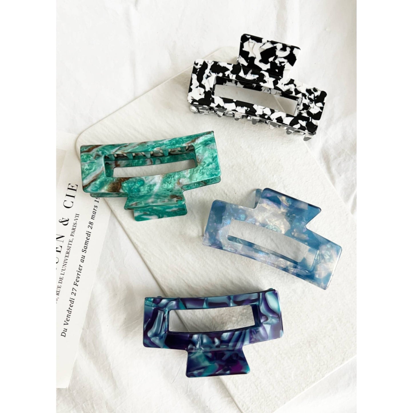 Jumbo 4-Inch Acetate Hair Claw - BETTY