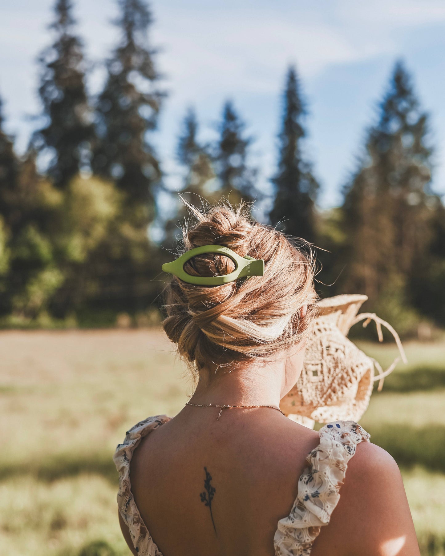 Green Matte Wide Lay Fat Hair Clip
