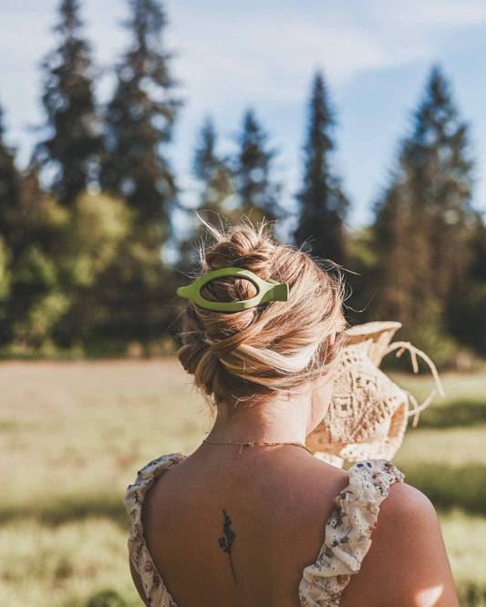 Green Matte Wide Lay Fat Hair Clip