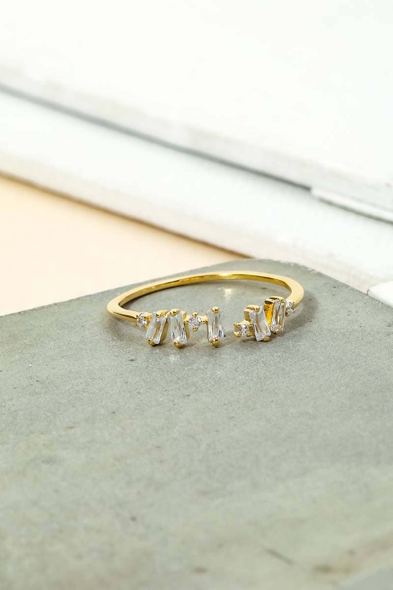 Delicate Baguette Fashion Ring