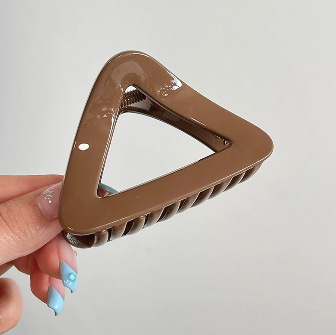 Triangle Minimalist Chic Hair Clip (CAZA)