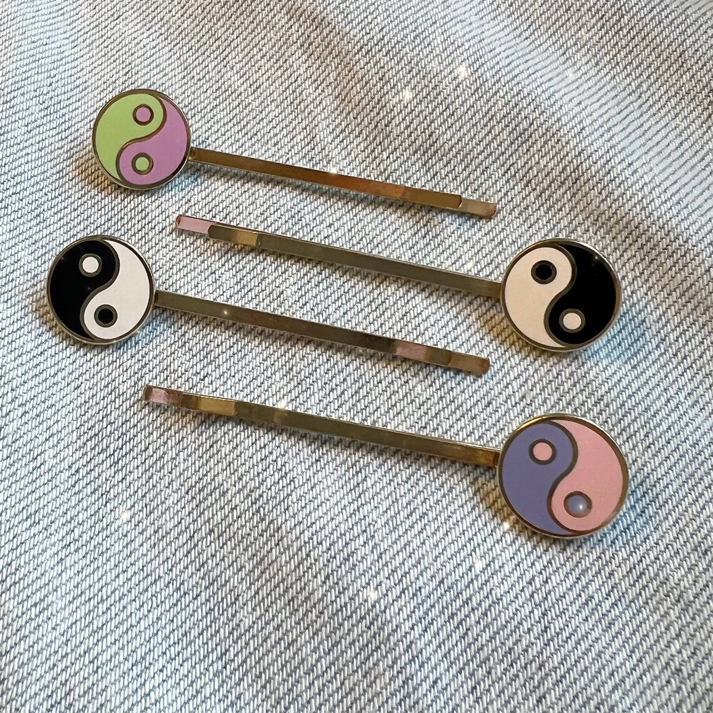 Yin Yang Bobby Pin S/4