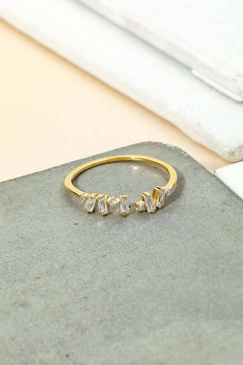 Delicate Baguette Fashion Ring