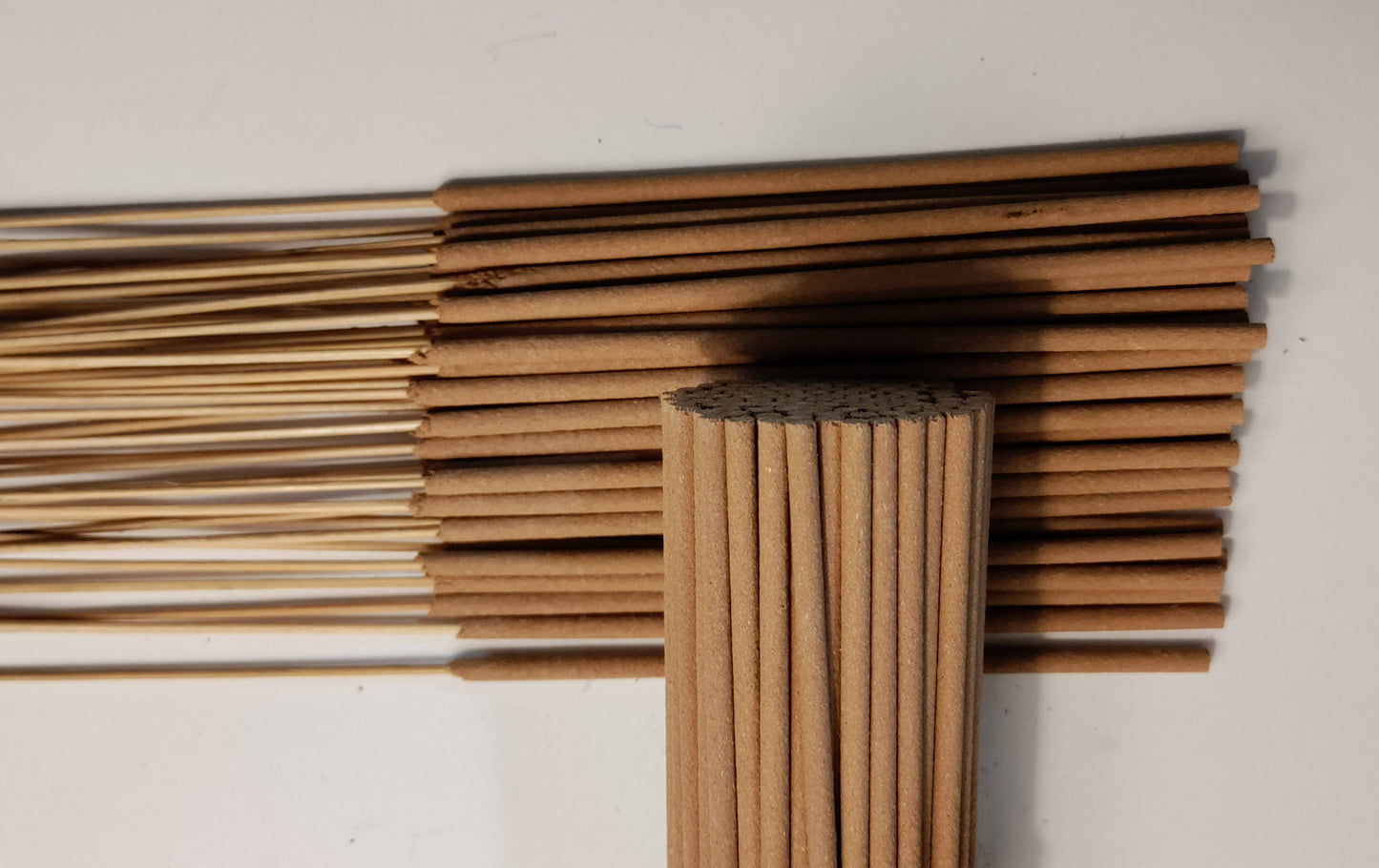 Mini Incense Sticks: Sandalwood & Bourbon